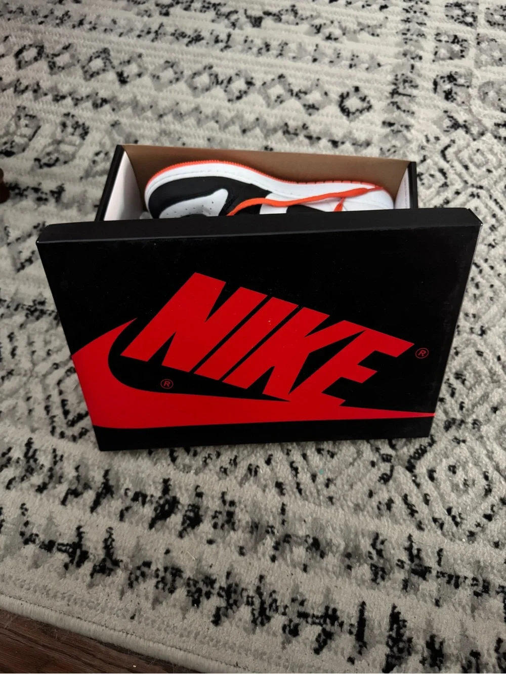 Jordan classic silhouette